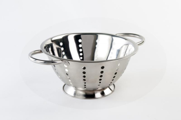 STRECURATOARE INOX CU 2 MANERE, D:24 CM